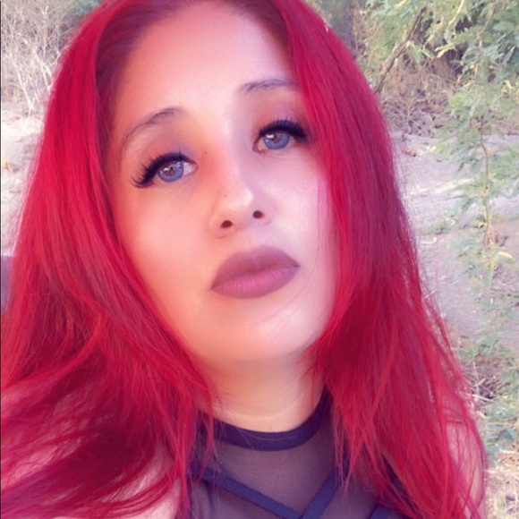 MEET YOUR SELLER!!!! - Picture 3 of 4